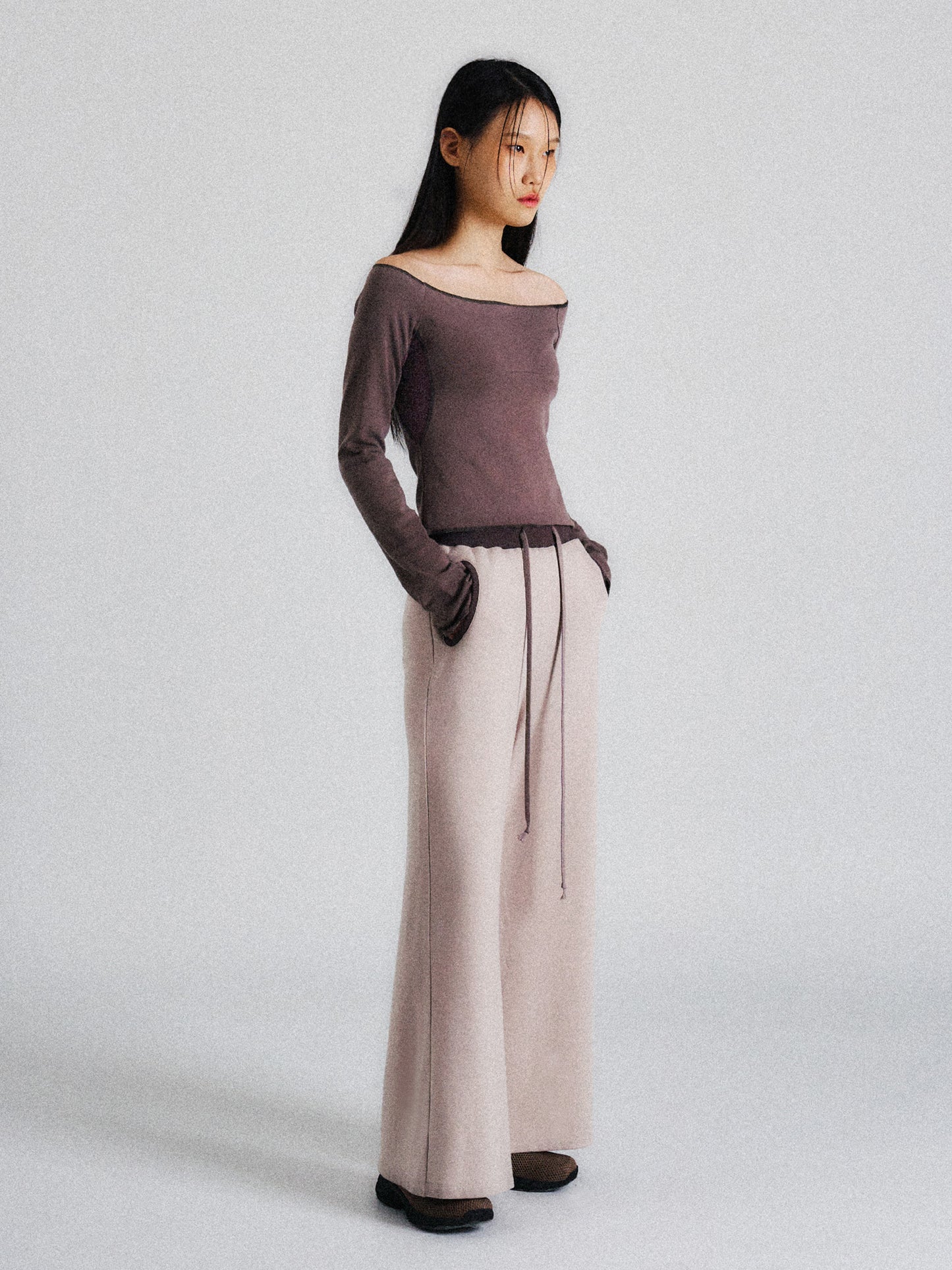 GUSSET OFF-SHOULDER TOP (MAUVE)